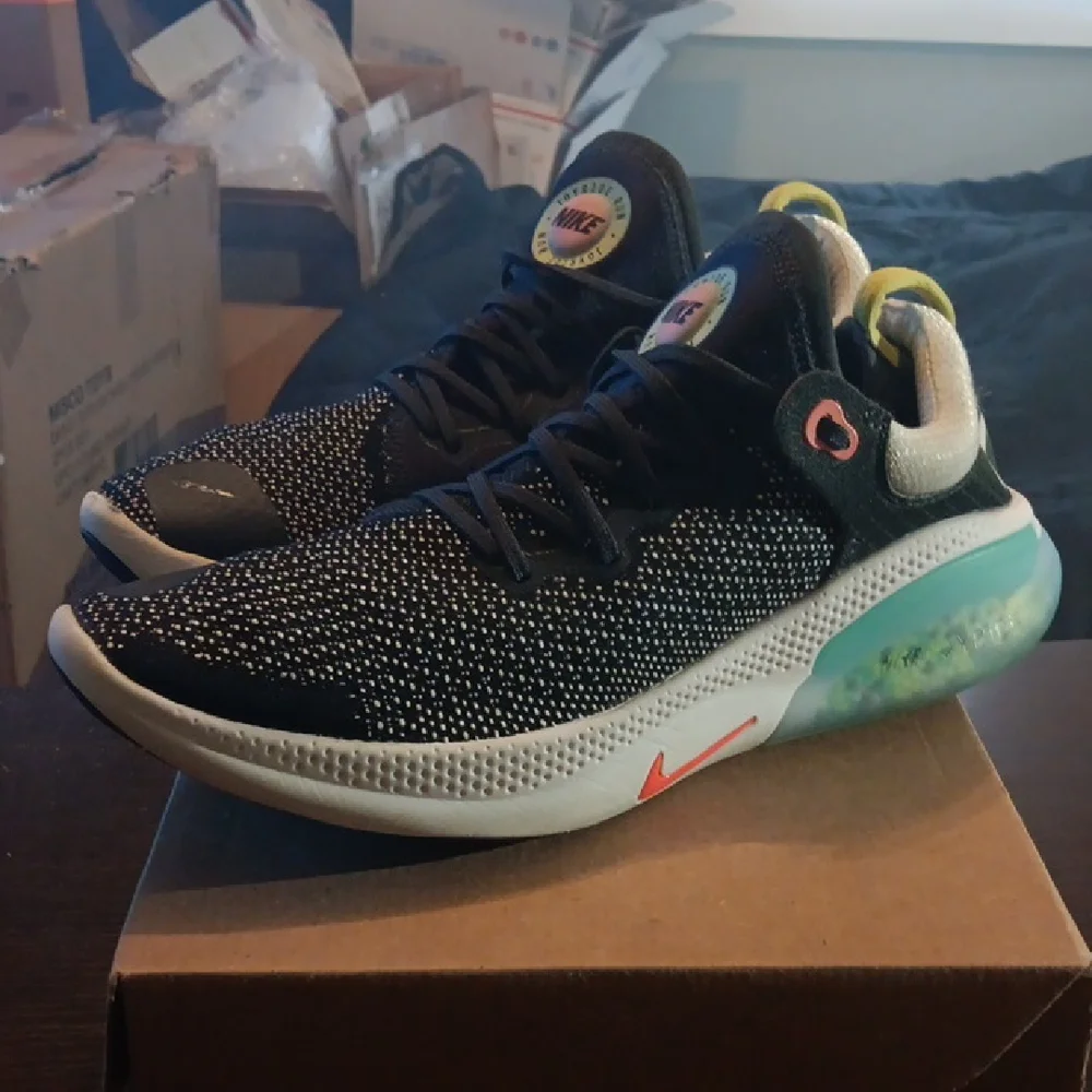 Nike Joyride Run Flyknit Rare Off Noir Mens 11 Womens 12.5 EUC - Picture 2 of 9